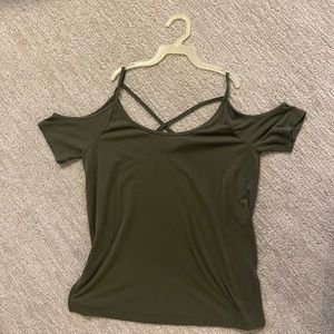 Very nice summer top, can be dressed up or worn with jean shorts!